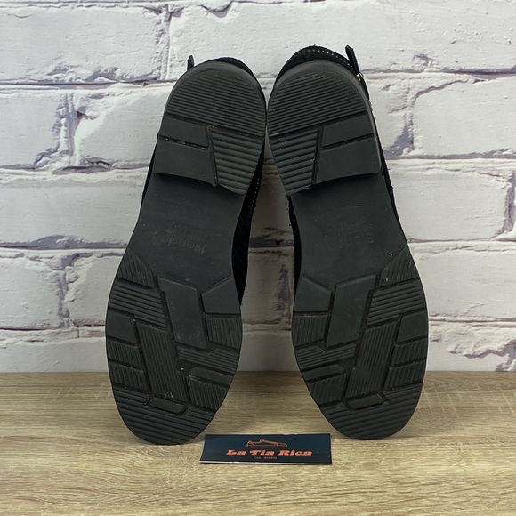 Blondo "Vital" waterproof black suede booties - Picture 7 of 9